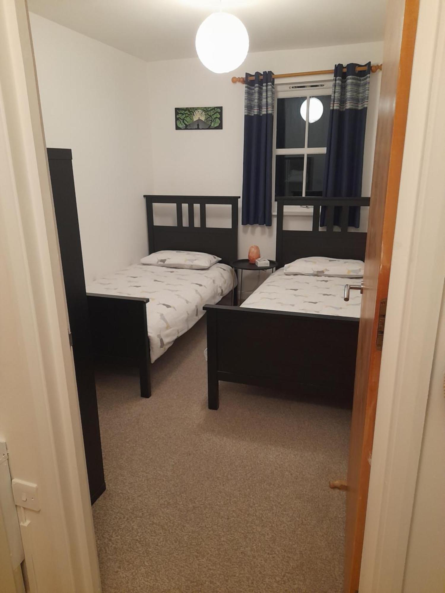 Glastonbury Town Center-Entire Apartment Екстериор снимка